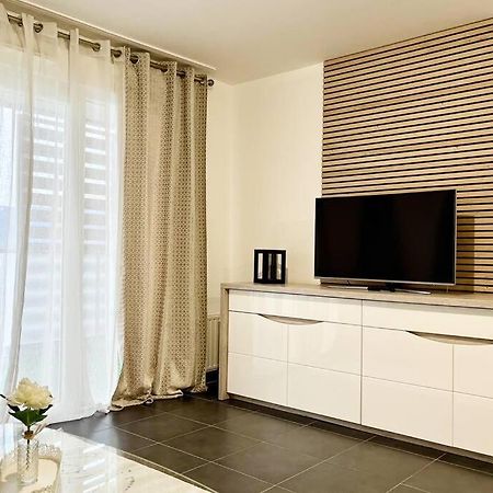 Appartement T2 Vue Panoramique Sur Annecy Seynod Ngoại thất bức ảnh