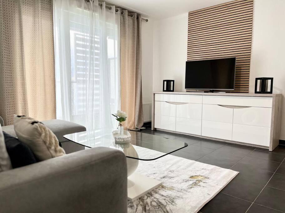 Appartement T2 Vue Panoramique Sur Annecy Seynod Ngoại thất bức ảnh