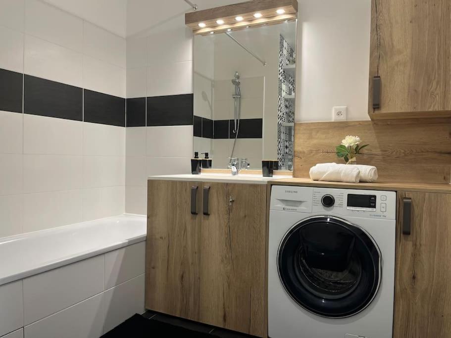 Appartement T2 Vue Panoramique Sur Annecy Seynod Ngoại thất bức ảnh